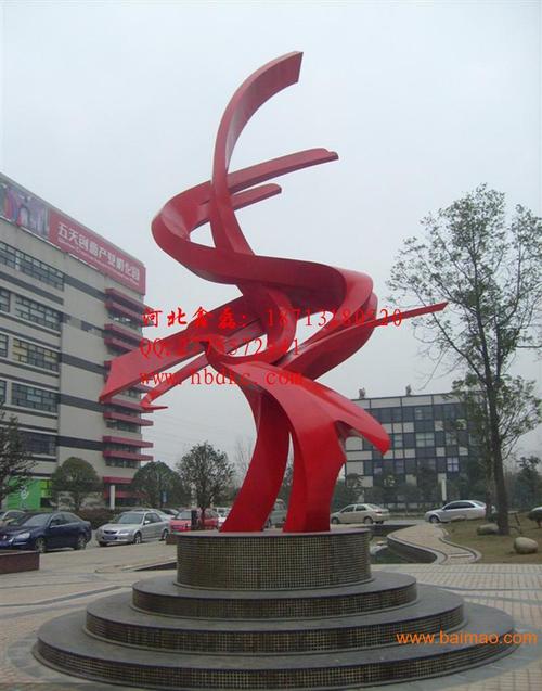 不锈钢雕塑设计 从广场到企业，铸造永恒的空间艺术